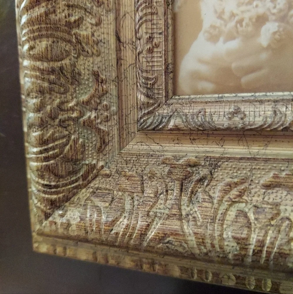 NWOT GOLD BEVELED WOOD VICTORIAN PREMIUM PICTURE FRAME SET OF 2 BOTH NEW!